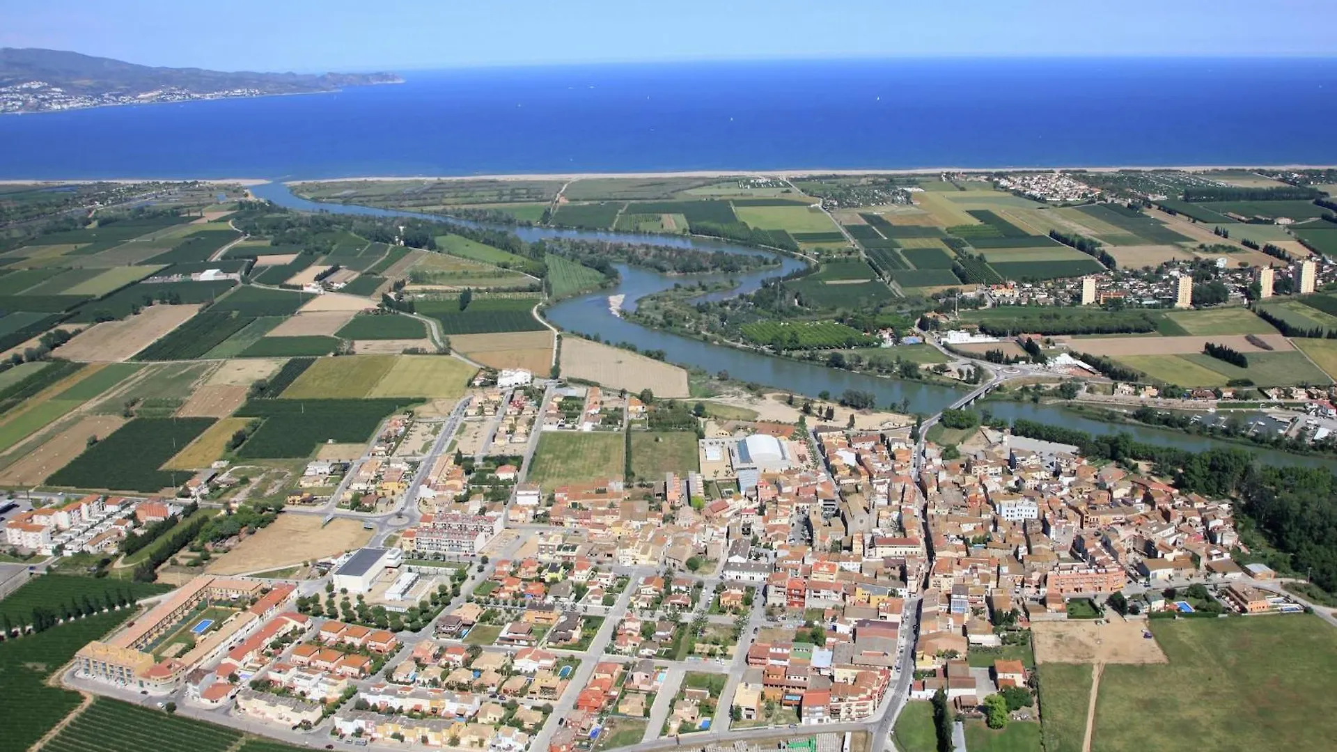 Belvilla By Oyo Can Bertu Sant Pere Pescador Nyaraló